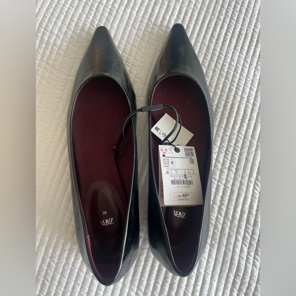 NWT Zara Flats, Black Patent Leather, sz 40